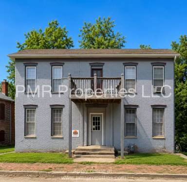 Main picture of 116 N 13th St