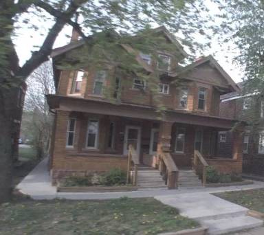 Main picture of 332 E 11th Ave