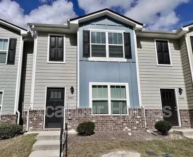 Main picture of 4447 Pinscher St
