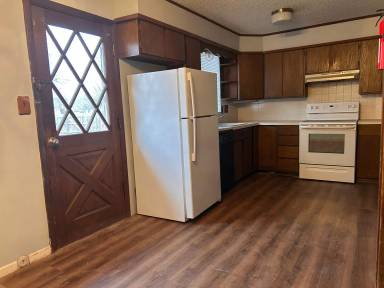 Main picture of 4558 S Charles Ave
