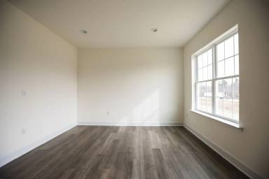 Main picture of 3736 Castle Dr