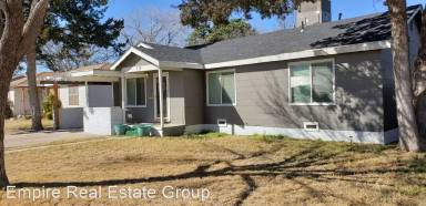 Main picture of 112 E Vega Dr