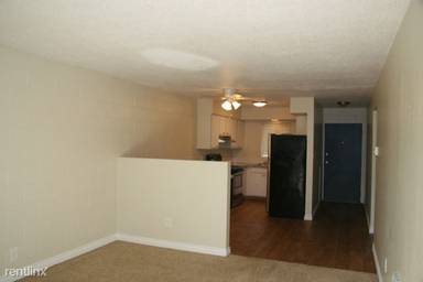 Main picture of 5235 SE Lambert St