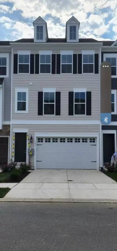 Main picture of 320 Andrew Ct
