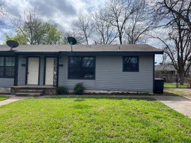 Main picture of 502 McArthur Dr