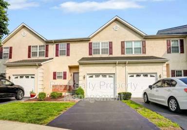 Main picture of 3928 Palmer Ct