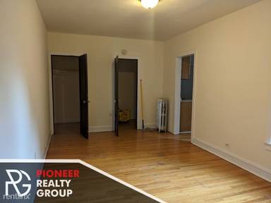 Main picture of 2330-38 N Spaulding Ave