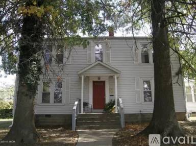Main picture of 212 S 16th St