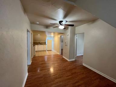 Main picture of 217 Stratford Ave