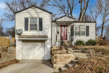 Main picture of 3426 Forest Lawn Ave