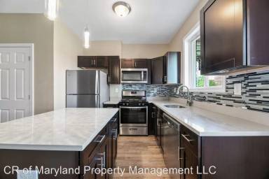 Main picture of 456 Ilchester Ave