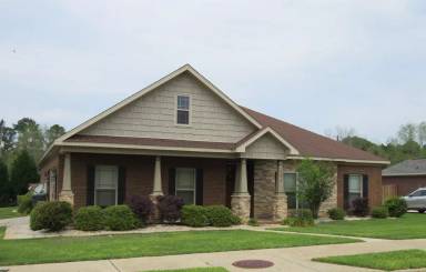 Main picture of 105 Squirrel Hollow Dr