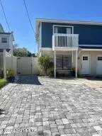 Main picture of 122 Pine St