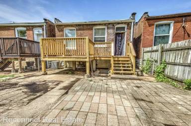 Main picture of 3200 Pestalozzi St