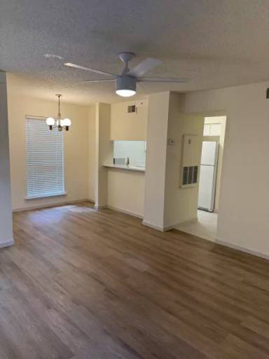 Main picture of Creek Bend Condominiums