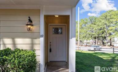 Main picture of 126 Oakmont Dr