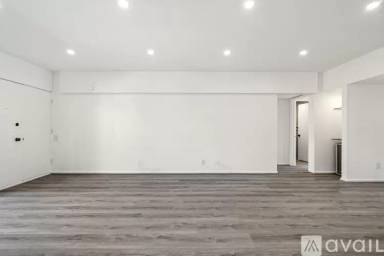 Main picture of 277 E Alejo Rd
