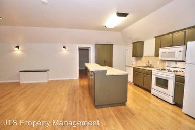 Main picture of 5526 San Francisco Blvd