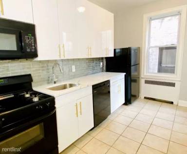 Main picture of 87 Highland Ave