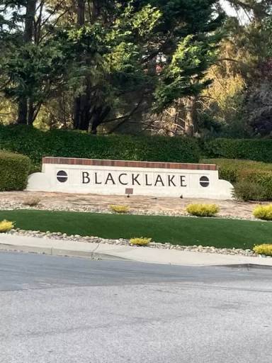 Main picture of 1423 Golf Course Ln