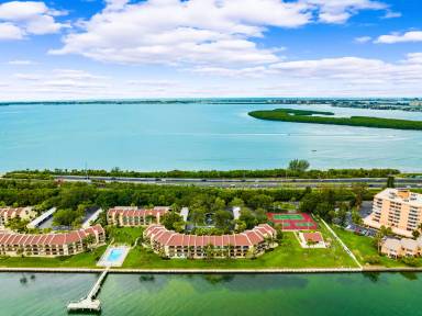 Main picture of 7500 Sunshine Skyway Ln S