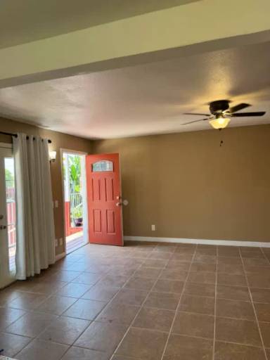 Main picture of 809 Carey Rd