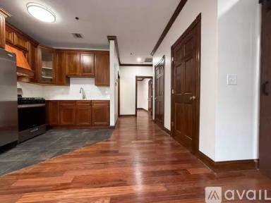 Main picture of 103 Main St