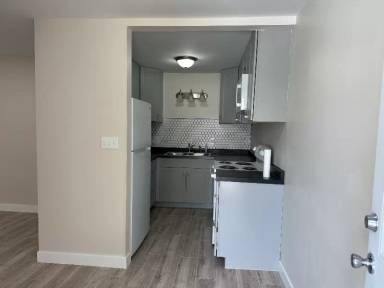 Main picture of 20 N Maple St