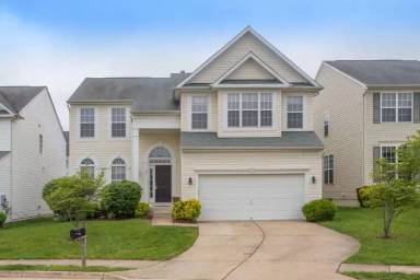 Main picture of 411 Hanrahan Ct SE
