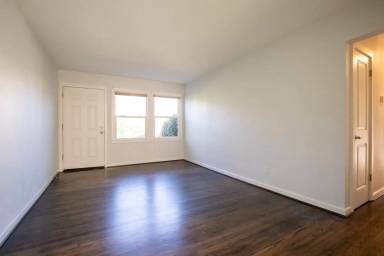Main picture of 4550 Northeast 14th Place - Apt 3