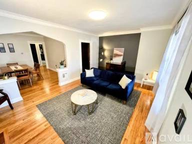 Main picture of 5334 Itaska St