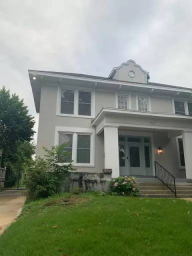Main picture of 1527 Monroe Ave