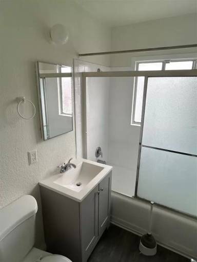 Main picture of 11939 Cresson St