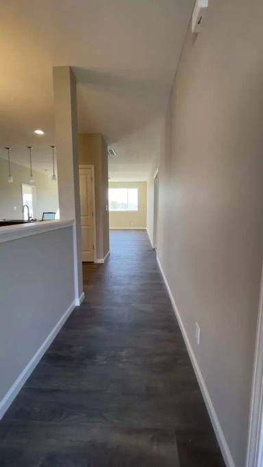 Main picture of 151 Wadsworth Ct