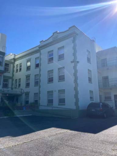Main picture of 522 N Iron St
