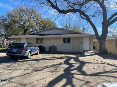 Main picture of 1702 N 8th St