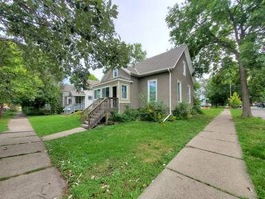 Main picture of 1058 24th Ave SE