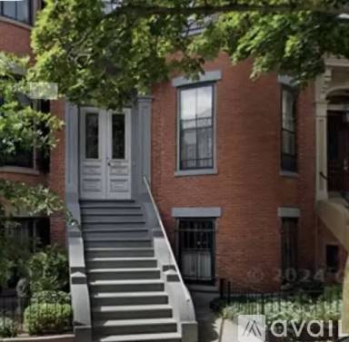 Main picture of 102 Pembroke St