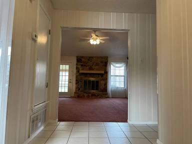 Main picture of 1928 Big Bend Dr