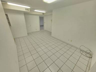 Main picture of 222 E Main St