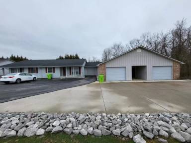 Main picture of 41 Dane Dr