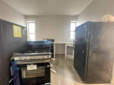 Main picture of 5206 Bergenline Ave