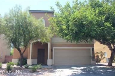 Main picture of 2717 La Montana St