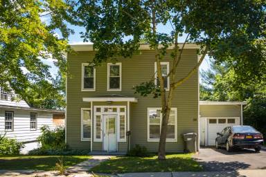 Main picture of 35 James St