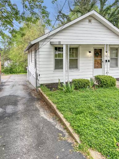 Main picture of 2510 Wallis Ave