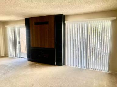 Main picture of 520 Edgewood Dr