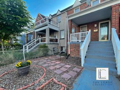 Main picture of 312 16th St NE