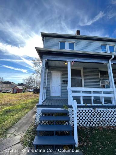 Main picture of 1345 E Livingston Ave