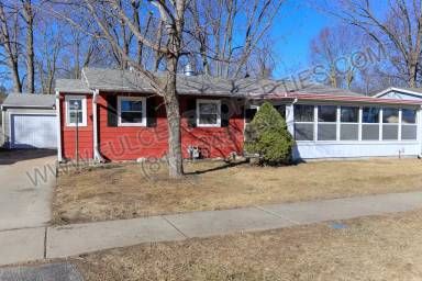 Main picture of 7810 Randy Rd