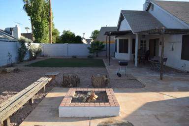 Main picture of 1193 N 87th St